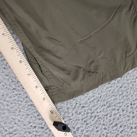 The North Face Shorts Men Large Green Outdoor Hiking Trek 10In Performance Nylon - Picture 9 of 9